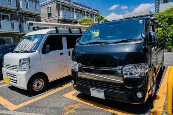 ハイエースの軽自動車版ってなんで作らねえんだろうな