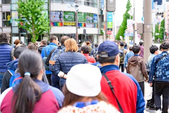 インド人観光客、マナーが悪すぎて世界各国で嫌われ始める