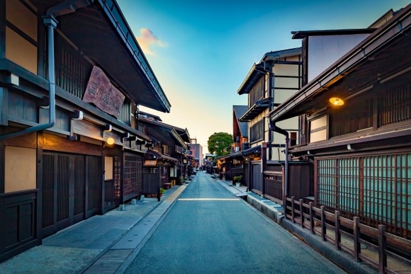 同僚「京都に旅行してきたよー、はいお土産w」