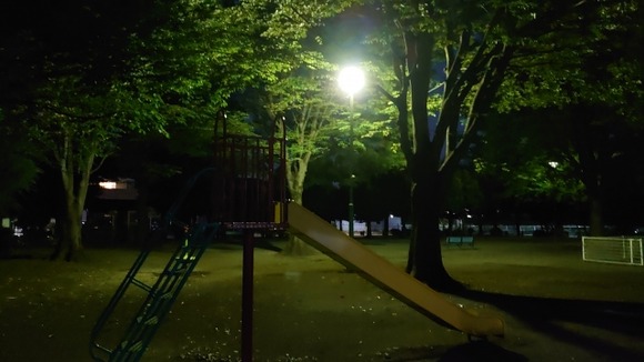 旅行中ですが今晩は野宿となりましたｗｗｗｗｗｗｗｗｗｗｗｗ