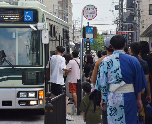 訪日客回復！しかし観光公害が各地で問題・・・