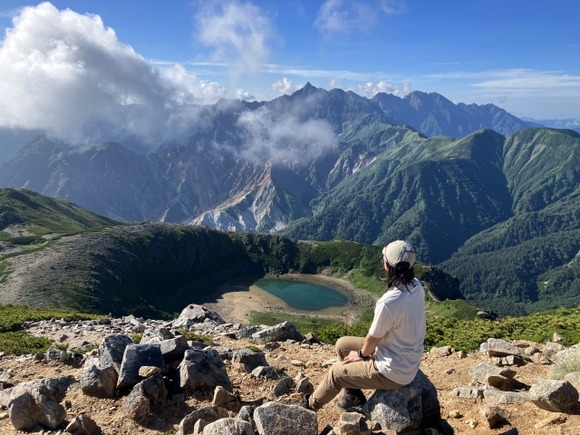 ヤマレコ使ってみたいけど無料版だと機能制限多過ぎて有料版の使用感がわからん