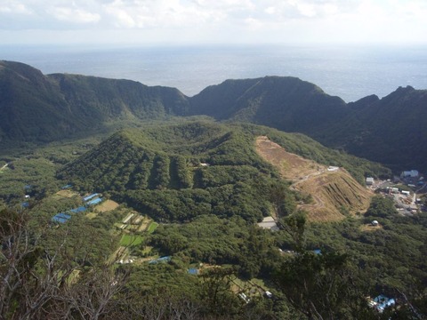 尾山展望公園から見る丸山