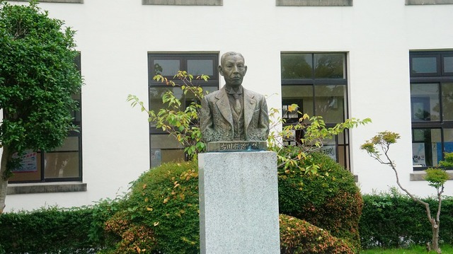 226-2