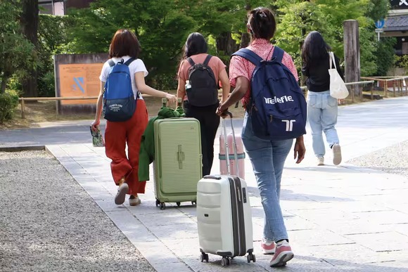 【京都】平等院が大型荷物の預かりを廃止…15年続いた無料サービスに幕