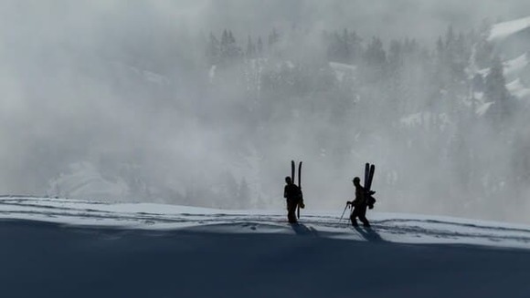 【北海道トマム】70代とみられるスキーヤー夫婦から110番「コース外に出たが戻れない」軽装でスマホの電池残量少なく食料無く