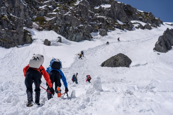 お金がない人はmont-bell安牌。少し余裕がある人は海外もの