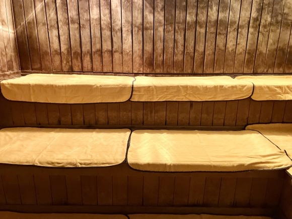 カシオの「サ時計」売れ行き、想定の1.3倍　サウナーつかむ