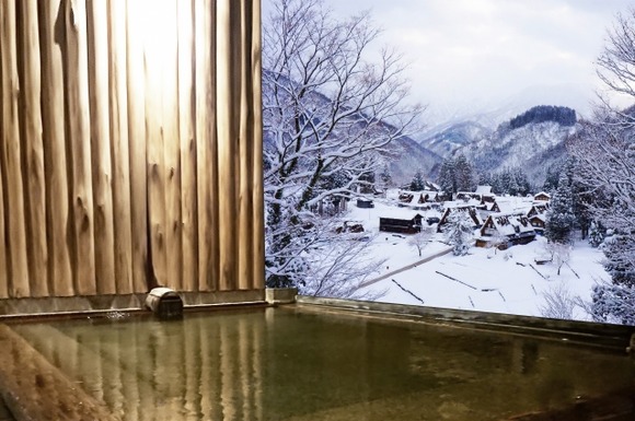 冬に旅行いくやつの意味がわからない