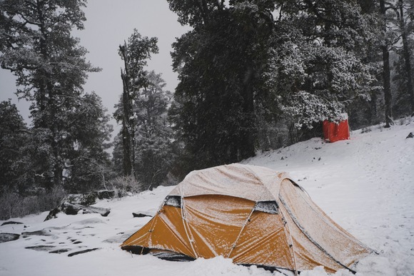 冬のキャンプってたのしいんか？