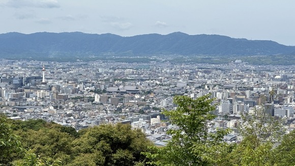 【観光地に住む人ならではの悩み】次から次へと「泊まらせて！」厚かましい知人たちの生態