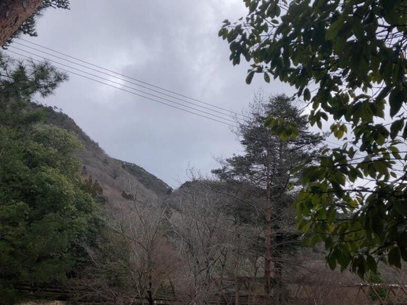 【画像】鉄ヲタのラブライバー、早春のキャンプ