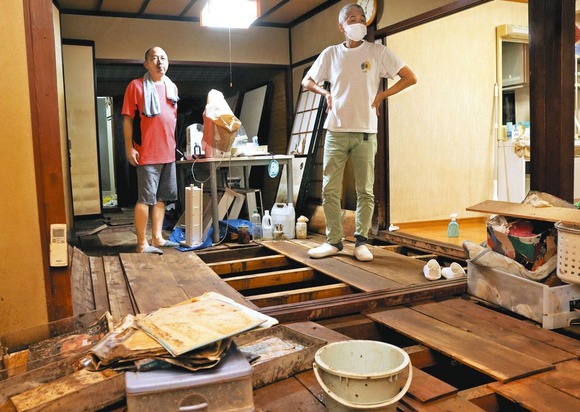 能登豪雨で増える「垂直避難」と漏れる不安…1階台所が水浸しで使えず、食事にも偏りが