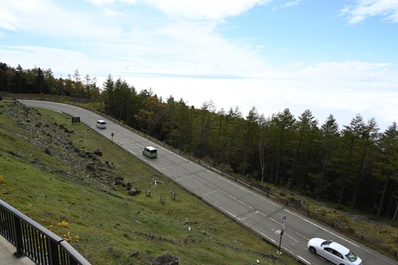 【悲報】富士山5号目までの有料道路、営業時間短縮を検討・・・