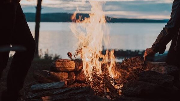 mike-montgomery-vdhmopx-i3s-unsplash (1)