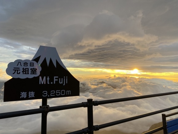 眠い時やスポーツ時に使う「酸素缶」って、あれ意味あるの？