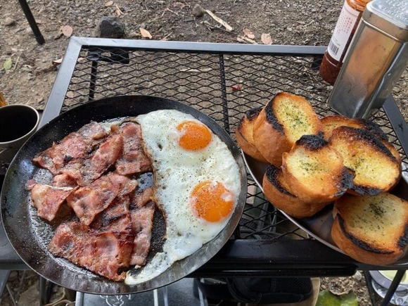 【画像】鉄ヲタのラブライバー、冬のハンモック泊