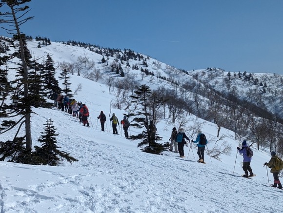 紫外線の眼への影響も気をつけないと…雪山、高山の紫外線は強烈です