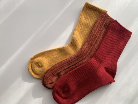 高い靴下履き心地良すぎだろｗｗｗｗｗｗｗｗｗｗｗ