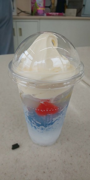 711