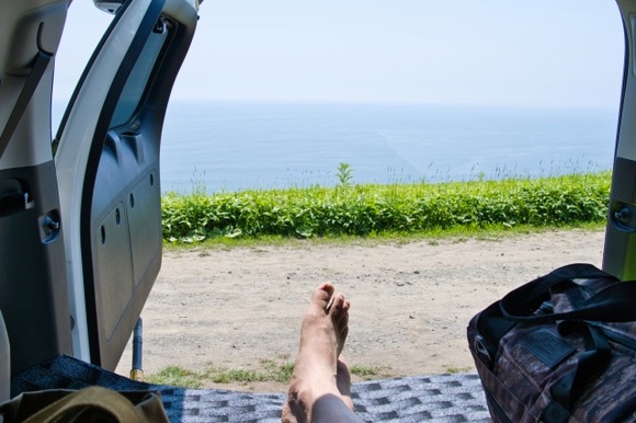 初めての車中泊なう