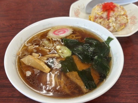 【画像】町中華の550円のラーメンｗｗｗｗｗｗｗｗｗｗｗｗｗ