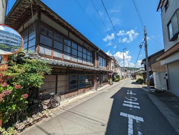 【画像】古い町並みが保存されている地区にきた