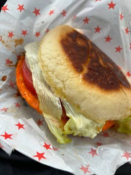 「佐世保バーガー」の最も有名な店ｗｗｗｗｗｗｗｗｗｗｗｗｗｗ