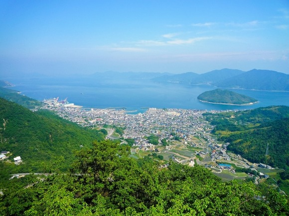 【画像】絶景のリゾートマンションの2LDKがたったの280万円で売りに出され話題に