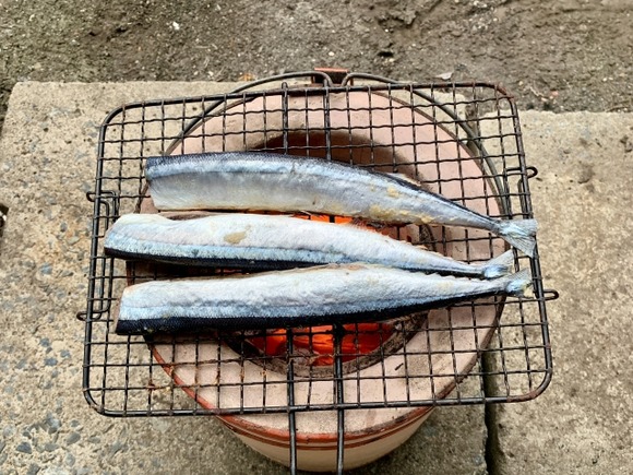 七輪買って炭火で秋刀魚焼きたいけど、経験者きて