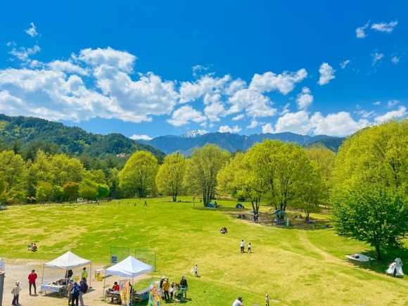 「男2人でディズニー」「男2人で温泉旅行」「男2人でピクニック」←1番キツいのは？