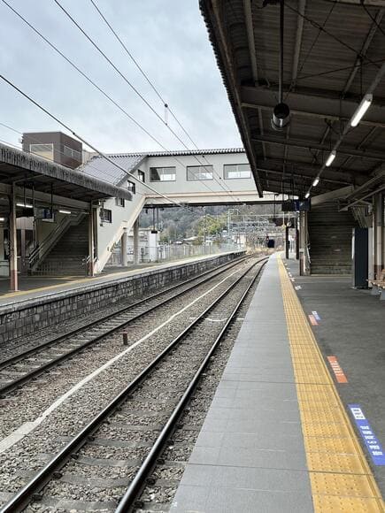 【画像】先日「安価で電車旅スレ」を立てた者だが！！