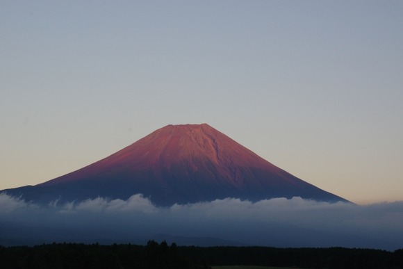 山梨県「わかった、富士登山鉄道作ったるわっ！」 ユネスコ「ブラボー！！！」