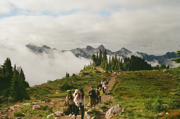 オスプレーのタロンプロの現物が置いてある店を探してるんだけど見つからない…