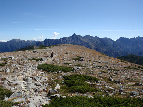 双六岳から望む槍ヶ岳