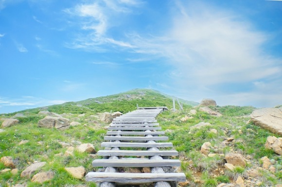 【登山靴】42試したら指が少し遊んでるのがきになった。41にするときついので悩みどころ。