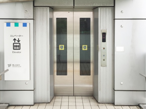 山登りとかサイクリングができて一階分の階段が登れない理由って何よ