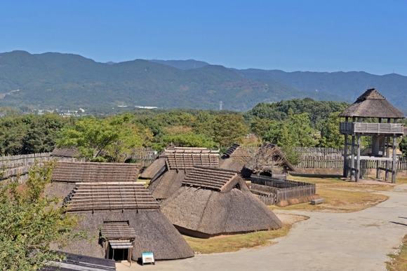 【悲報】吉野ヶ里遺跡の墓、なんかおかしい