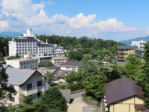 温泉旅館泊まりたいけどぼっちやし無理や????