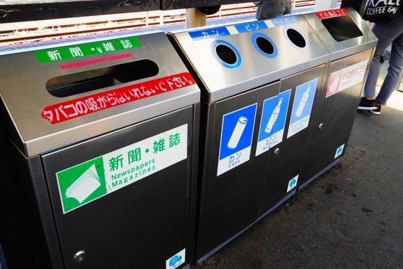 日本が頑なに街中にゴミ箱を設置しない理由、誰にもわからない…