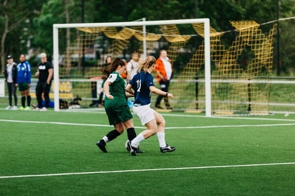 女子スポーツの人気がない理由