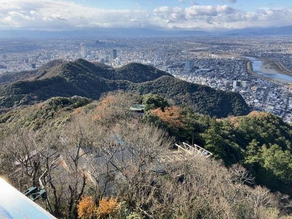 【画像】長良橋バス停から金華山（標高329m）経由で岐阜県庁まで歩く
