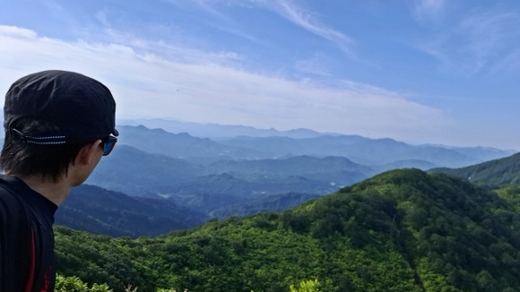山で心霊現象を何度も体験してるけど、アレは疲労による幻覚だと思ってる