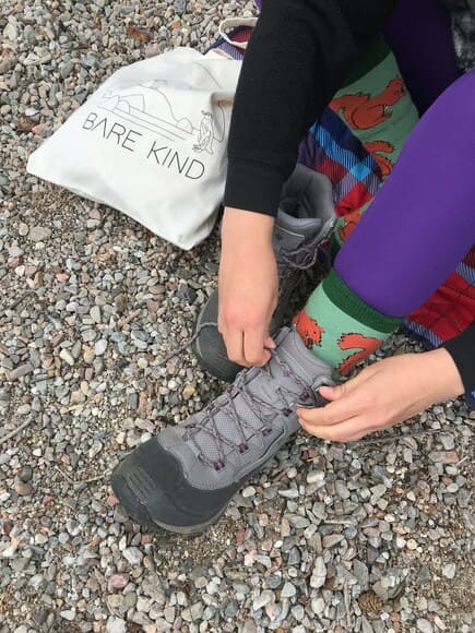 登山靴は普段履いてるサイズより1cm～2cm大きい方が良いみたい