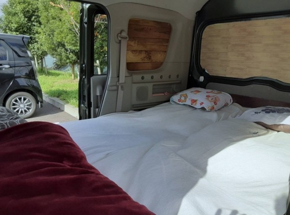 【悲報】ワイ、車中泊でコミケに行った結果ｗｗｗｗｗｗｗｗｗｗｗ