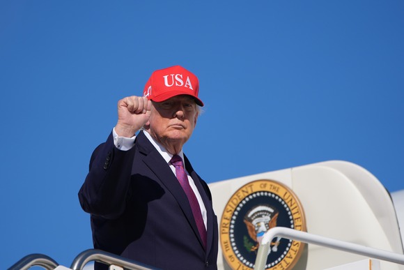「日中韓旅行で消費しないで」トランプ米大統領　共和党勝利時に支給主張の80万円
