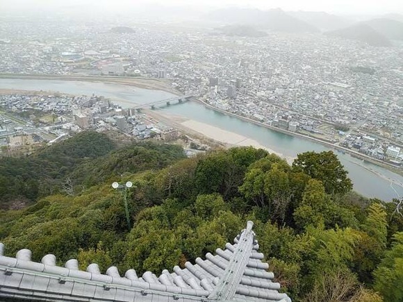 【画像】岐阜の道の駅がリニューアルしたからスタンプ帳制覇するために行きつつ花見するわ