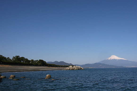 三保松原と富士山