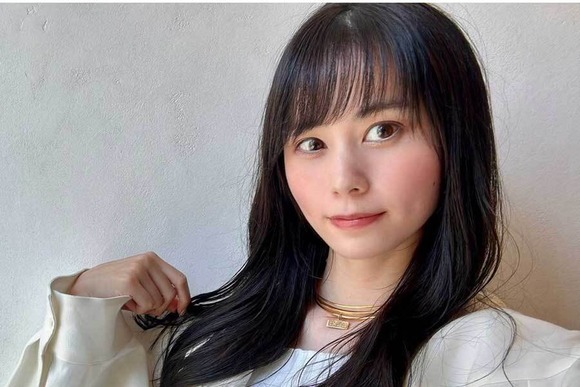 【YouTube】冬の北海道でスポーツカー車中泊！高級車複数台所有の女性YouTuberに道民戦慄「本当に危険」