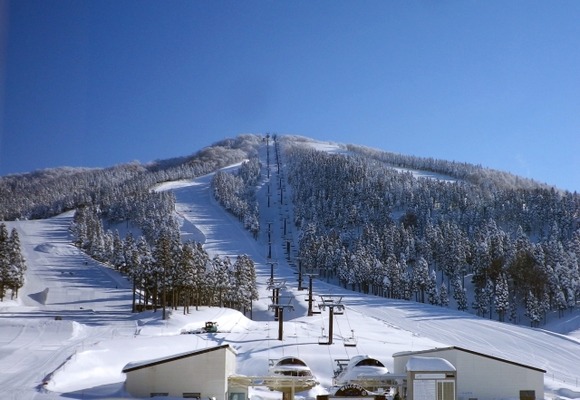 明日初めてスキー行くんやけどなんか気をつけた方がいい事ある？